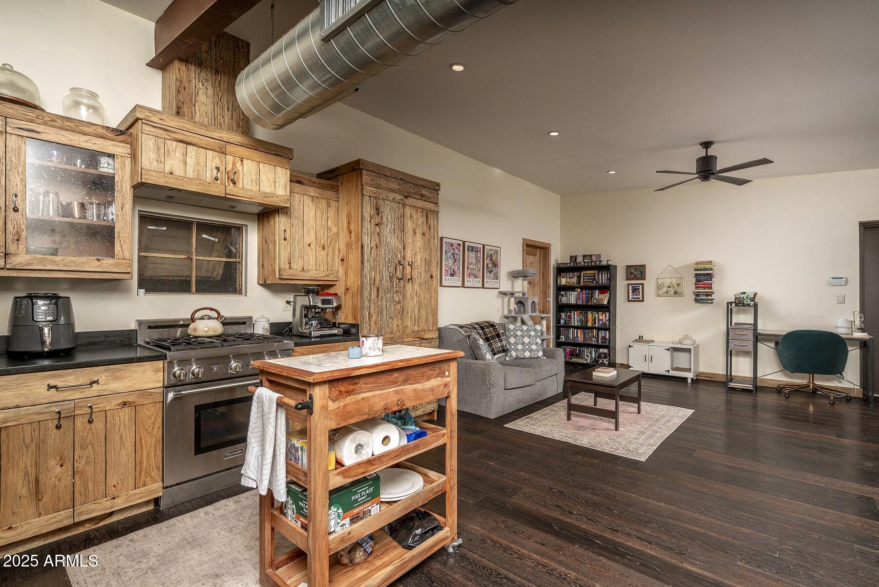 21423 South 147th Street Gilbert, AZ 85298 - Photo 116 of 169 APARTMENT KITCHEN/LIVING SPACE