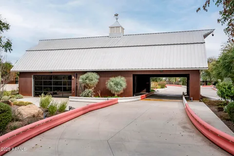 $20,000,000 | 21423 South 147th Street, Gilbert, AZ 85298