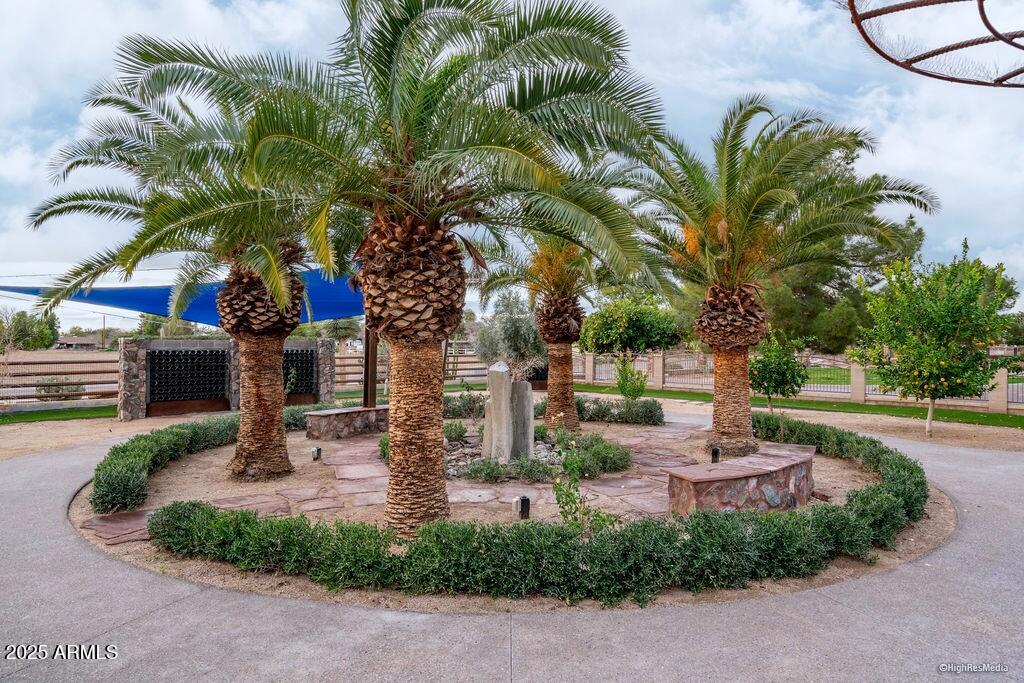 21423 South 147th Street Gilbert, AZ 85298 - Photo 163 of 169 BEAUTIFUL GROUNDS