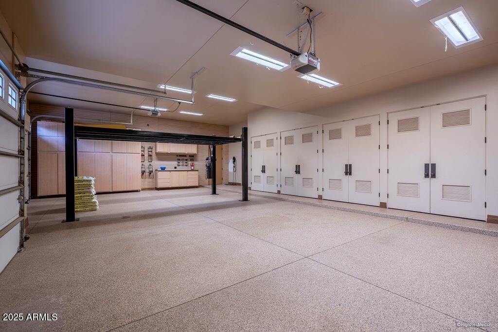 21423 South 147th Street Gilbert, AZ 85298 - Photo 166 of 169 a view of a livingroom with furniture