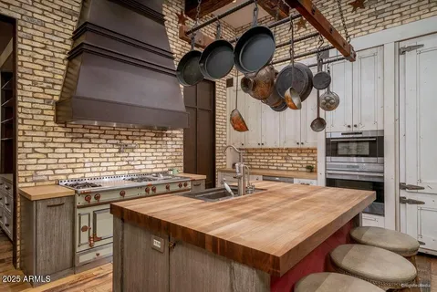 $20,000,000 | 21423 South 147th Street, Gilbert, AZ 85298