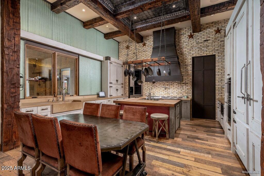 21423 South 147th Street Gilbert, AZ 85298 - Photo 33 of 169 CHEF'S KITCHEN