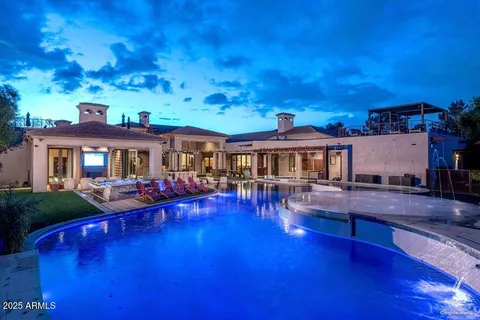 $20,000,000 | 21423 South 147th Street, Gilbert, AZ 85298