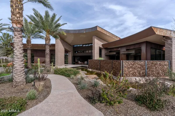 $20,000,000 | 21423 South 147th Street, Gilbert, AZ 85298
