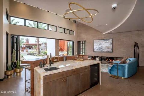 $20,000,000 | 21423 South 147th Street, Gilbert, AZ 85298