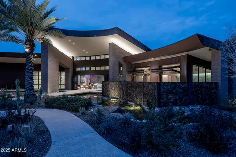 $20,000,000 | 21423 South 147th Street, Gilbert, AZ 85298