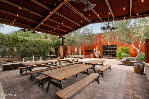 $20,000,000 | 21423 South 147th Street, Gilbert, AZ 85298