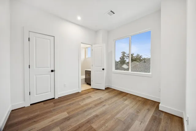 $2,800 | 2121 Hoskins Drive, Unit B, Houston, TX 77080