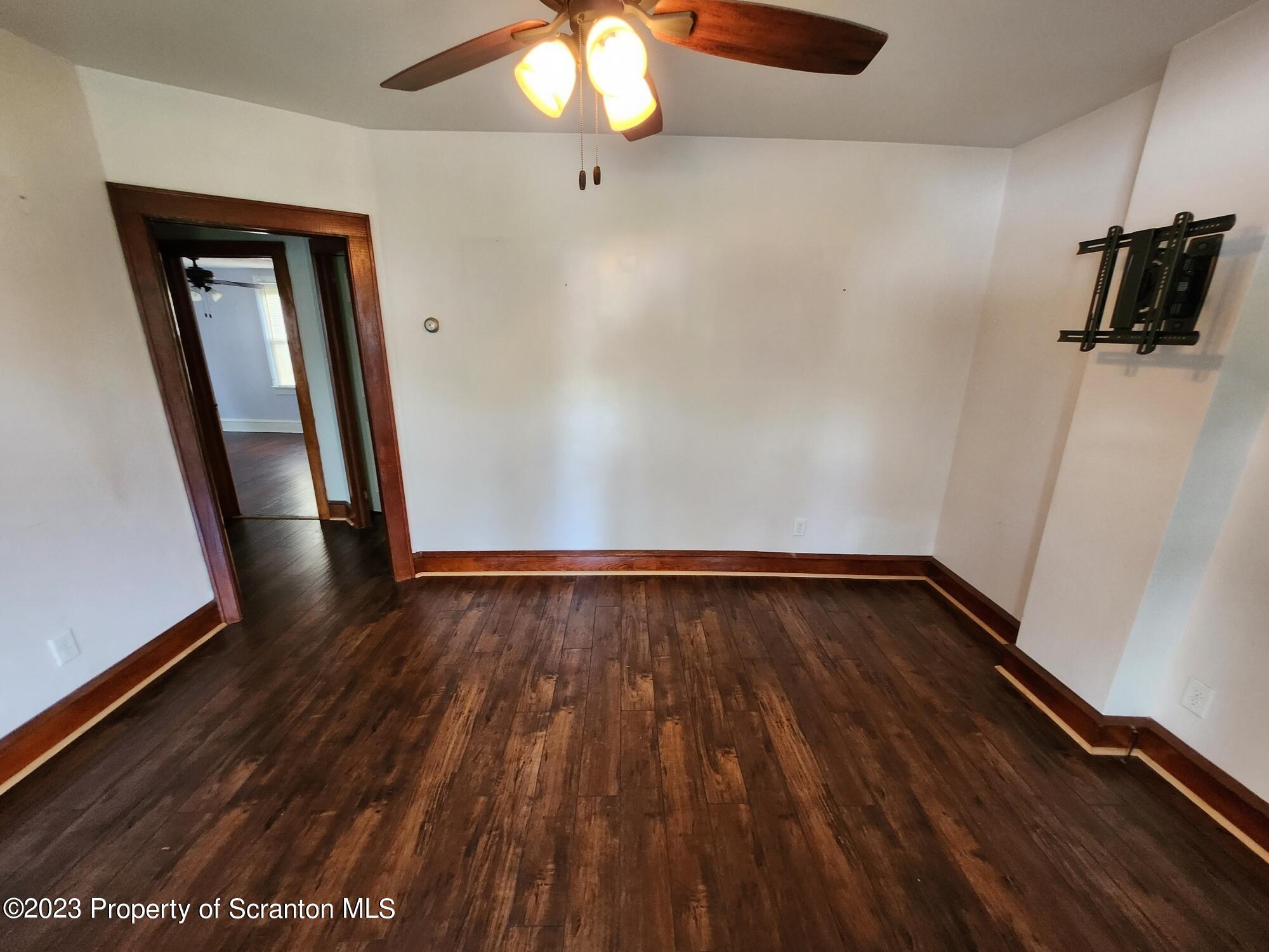 102 Old Boston Road Pittston, PA 18640 - Photo 4 of 31 Gallery Image 4
