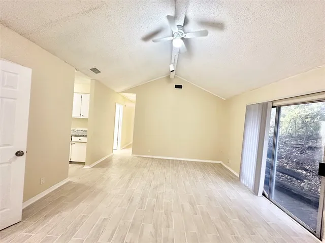 $1,575 | 4302 Scottsdale Road, Unit B, Austin, TX 78721