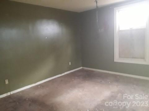 1289 Virginia Road Marion, NC 28752 - Photo 14 of 18 Gallery Image 14