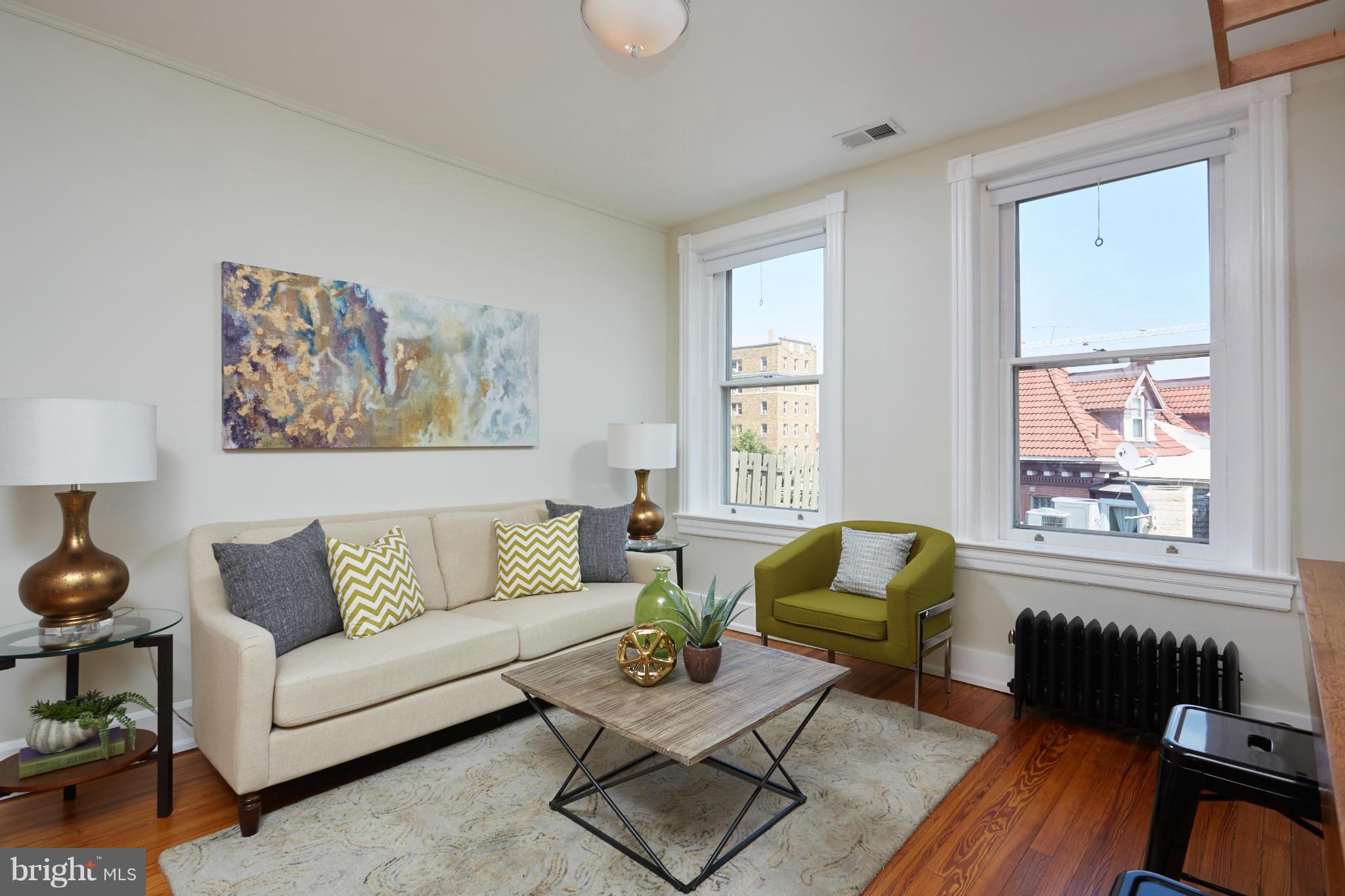 1832 Biltmore Street Northwest, Unit 46 Washington, DC 20009 - Photo 4 of 30 Living Room
