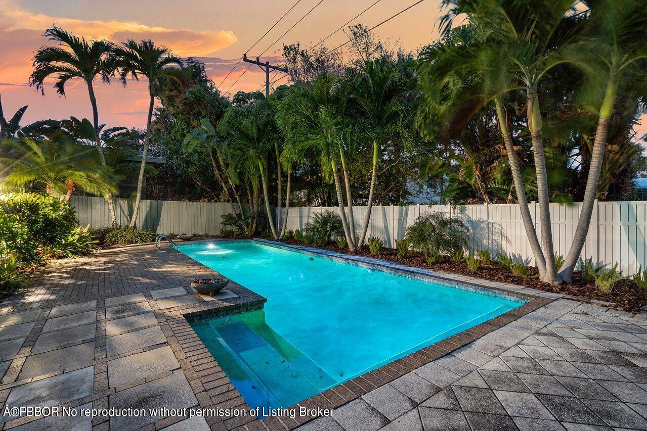 1111 Southwest 19th Street Boca Raton, FL 33486 - Photo 35 of 37 a view of a backyard