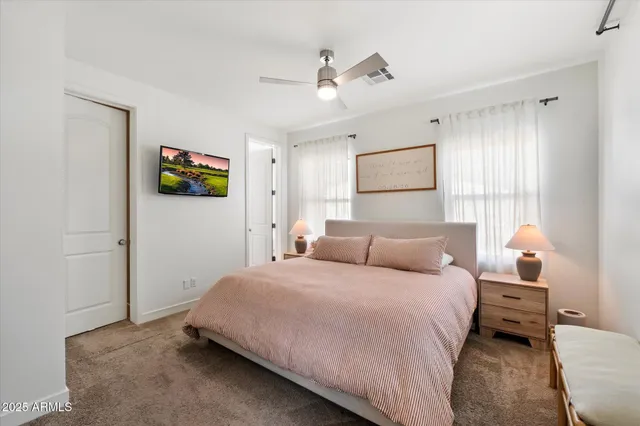 $3,000 | 3030 North 38th Street, Unit 110, Phoenix, AZ 85018