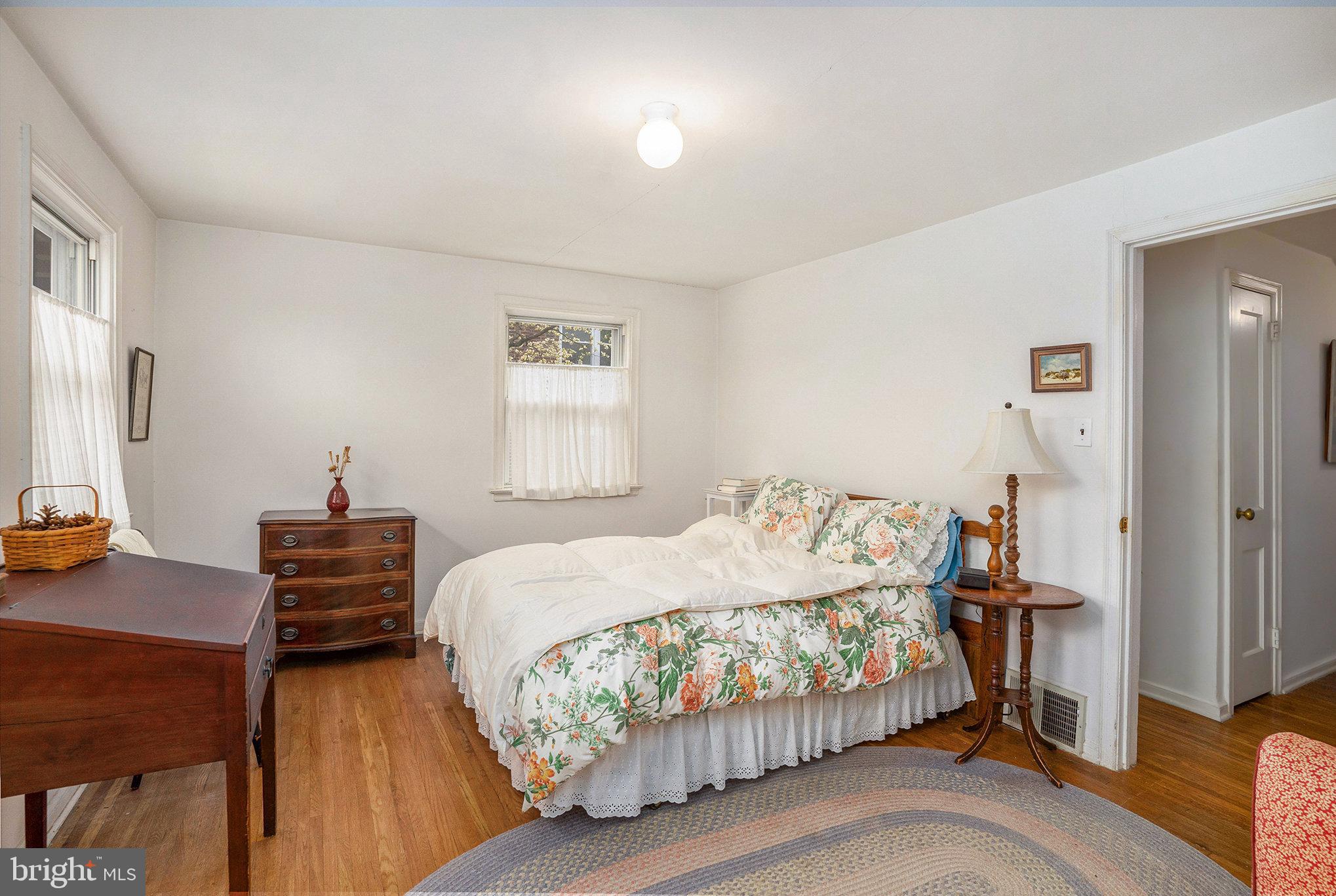 550 Overlook Road Philadelphia, PA 19128 - Photo 14 of 31