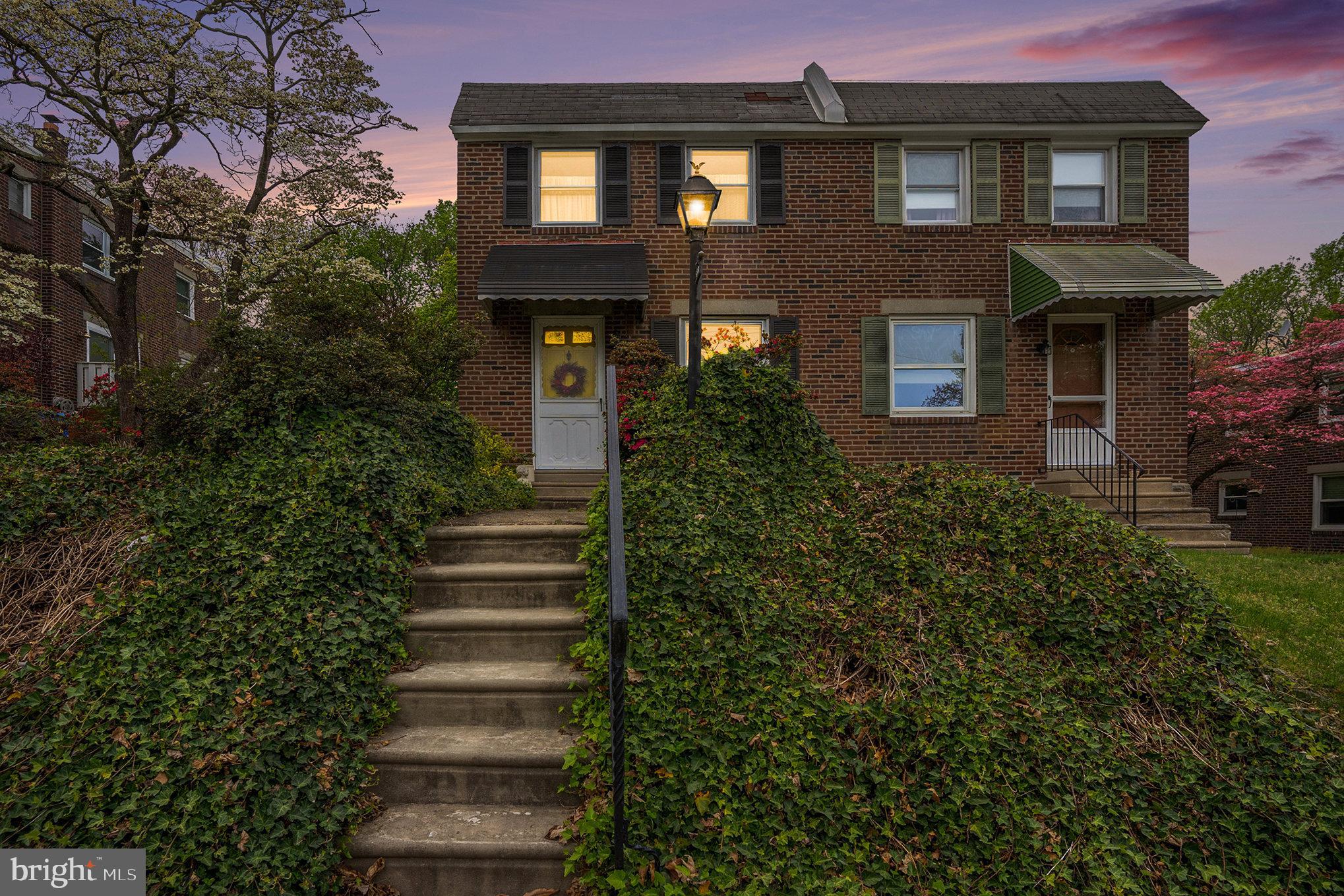 550 Overlook Road Philadelphia, PA 19128 - Photo 2 of 31