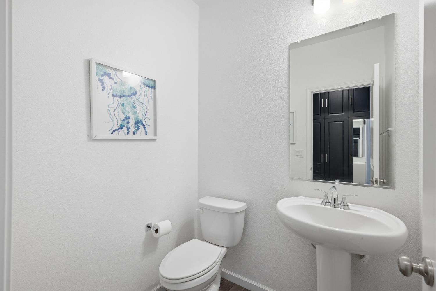 12201 Encanto Way Rancho Cordova, CA 95742 - Photo 17 of 38