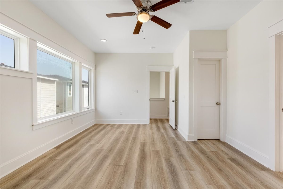 4019 Ward Street Houston, TX 77021 - Photo 15 of 27 Primary Bedroom