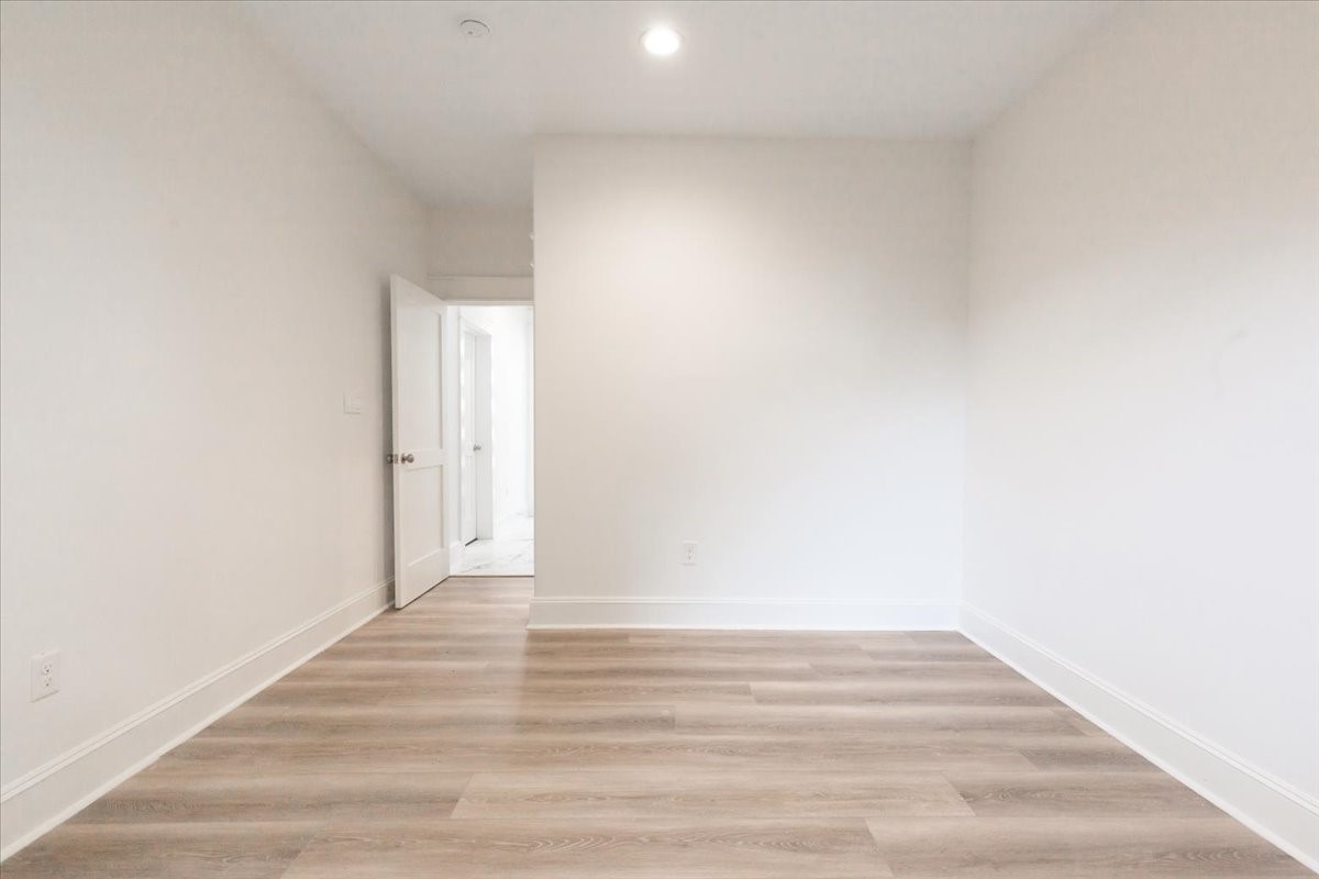 4019 Ward Street Houston, TX 77021 - Photo 23 of 27 3rd Bedroom