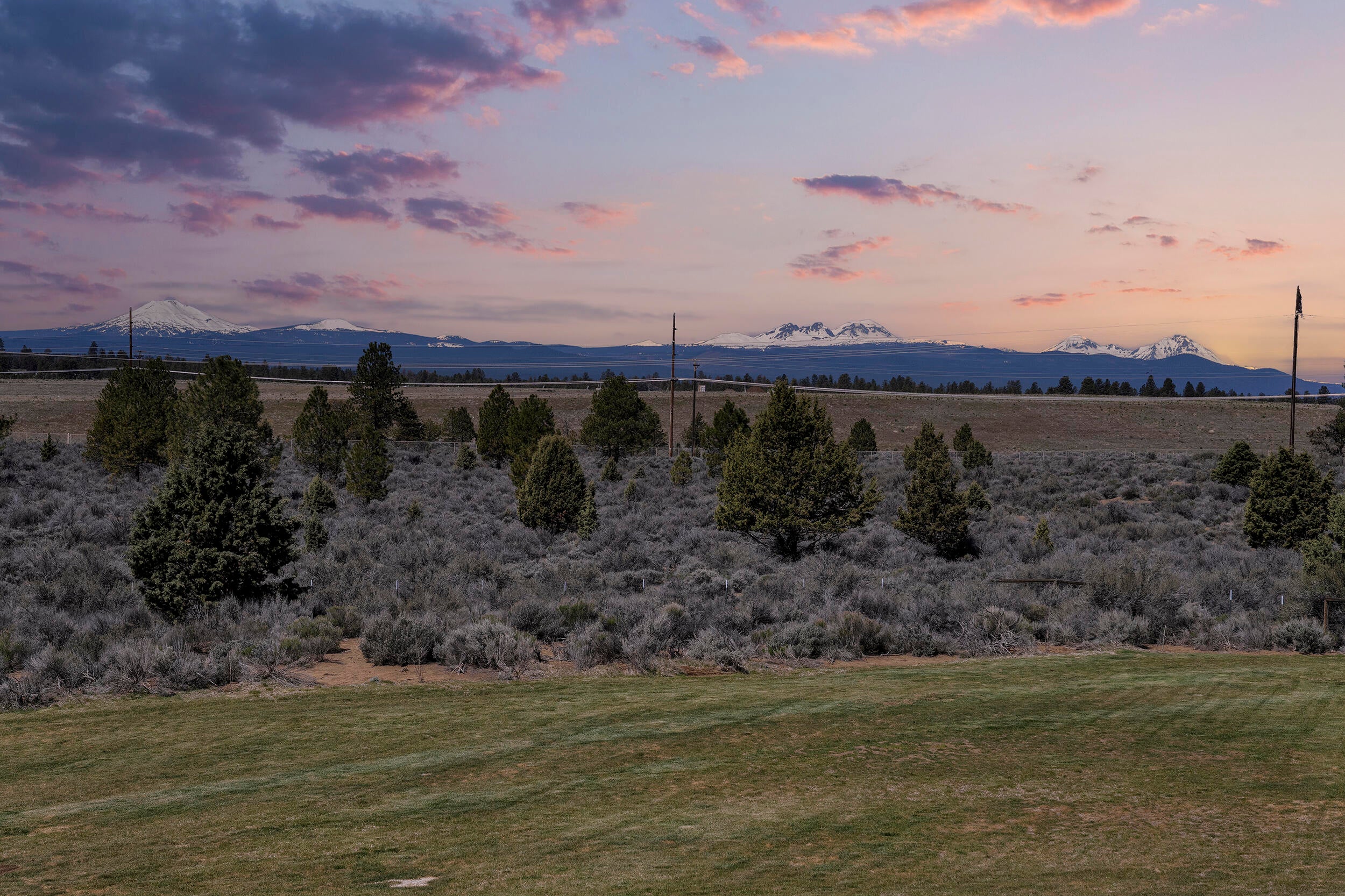 21560 McGilvray Road Bend, OR 97702 - Photo 2 of 40 4-print-_DSC1764 (2)