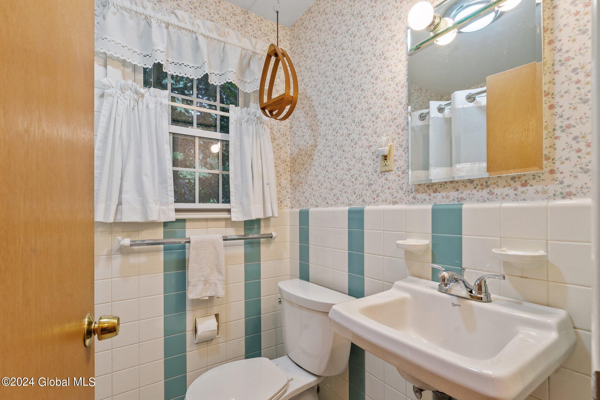 42 Greenock Road Bethlehem, NY 12054 - Photo 24 of 38 34-web-or-mls-42-greenock-rd