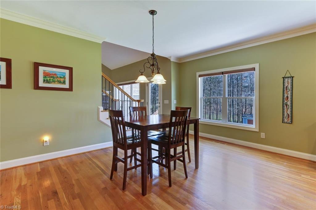 7085 Lanier Road Summerfield, NC 27358 - Photo 11 of 30 Large kitchen eating area