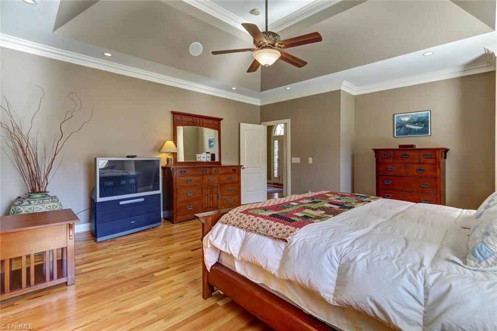 7085 Lanier Road Summerfield, NC 27358 - Photo 13 of 30 Large Master bedroom