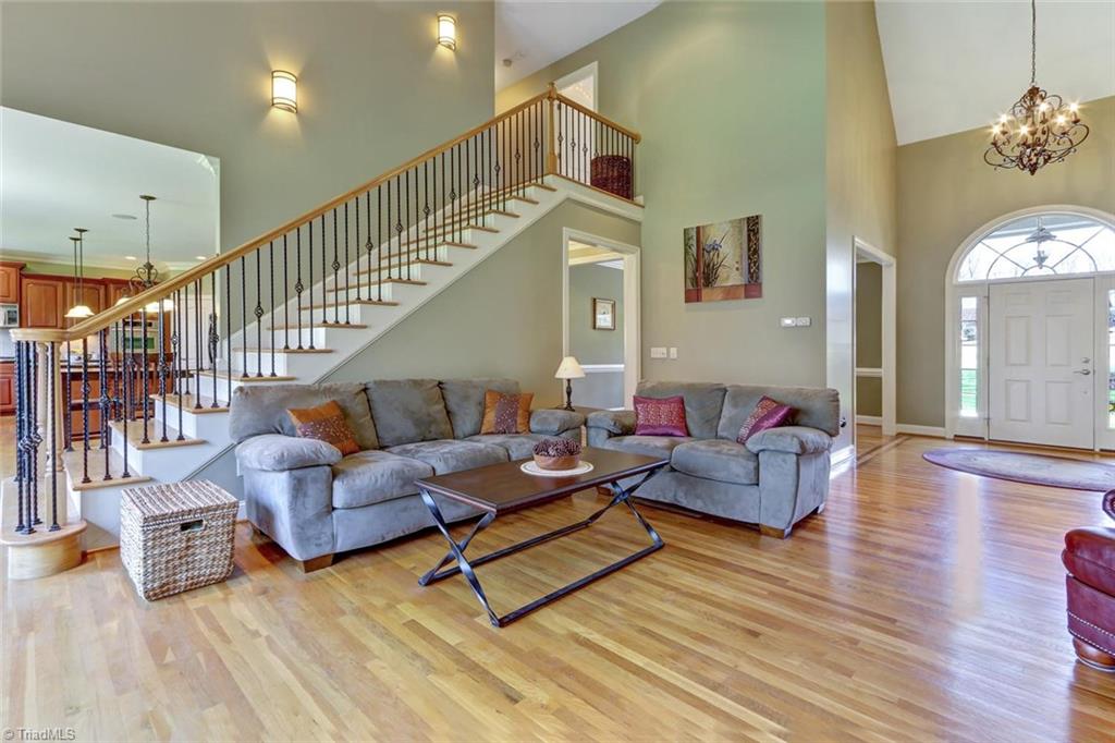 7085 Lanier Road Summerfield, NC 27358 - Photo 8 of 30 Great room open to kitchen and foyer