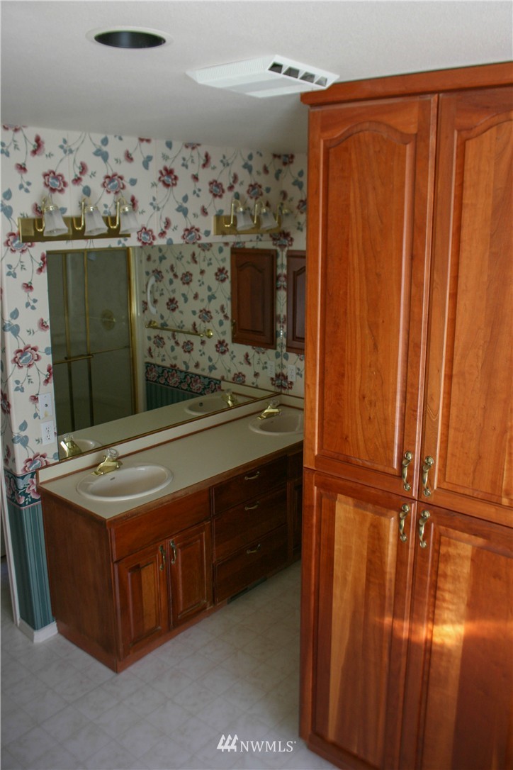 1280 East Old Ranch Road Allyn, WA 98524 - Photo 18 of 23 Gallery Image 18