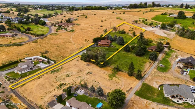 $650,000 | 130 Hovde Lane, Selah, WA 98942