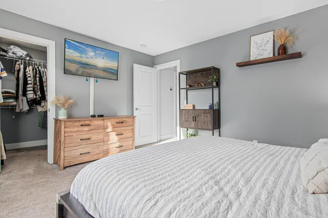 $444,900 | 3255 Indiana Avenue North, Robbinsdale, MN 55422