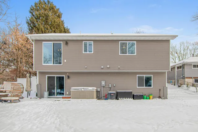 $444,900 | 3255 Indiana Avenue North, Robbinsdale, MN 55422