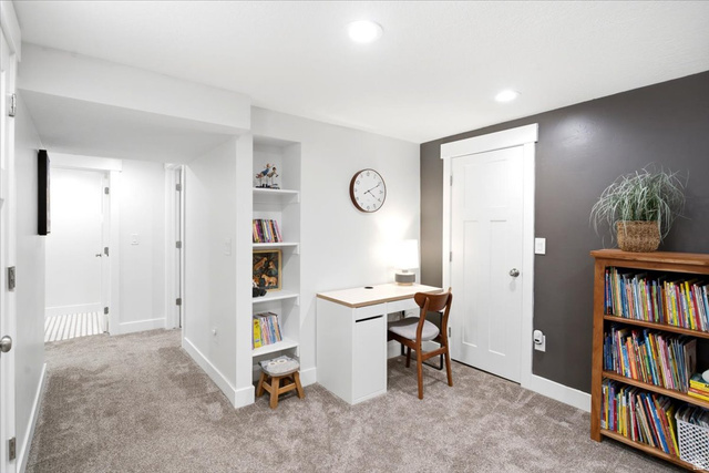 555 East Pages Lane Centerville, UT 84014 - Photo 36 of 57