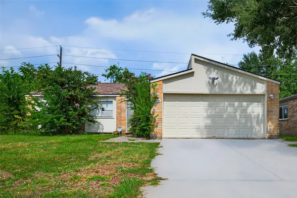 $215,000 | 12114 McKamy Drive, Houston, TX 77067