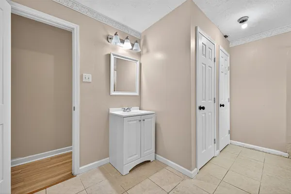 $215,000 | 12114 McKamy Drive, Houston, TX 77067