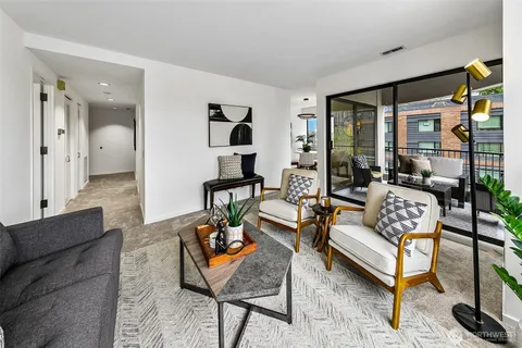 $499,950 | 1301 Spring Street, Unit 5C, Seattle, WA 98104