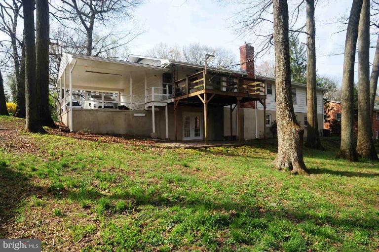 8804 Briarcroft Lane Laurel, MD 20708 - Photo 1 of 29 Exterior (Rear)