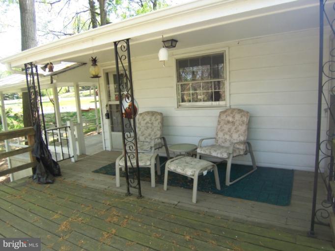 8804 Briarcroft Lane Laurel, MD 20708 - Photo 26 of 29 Exterior (Rear) Deck