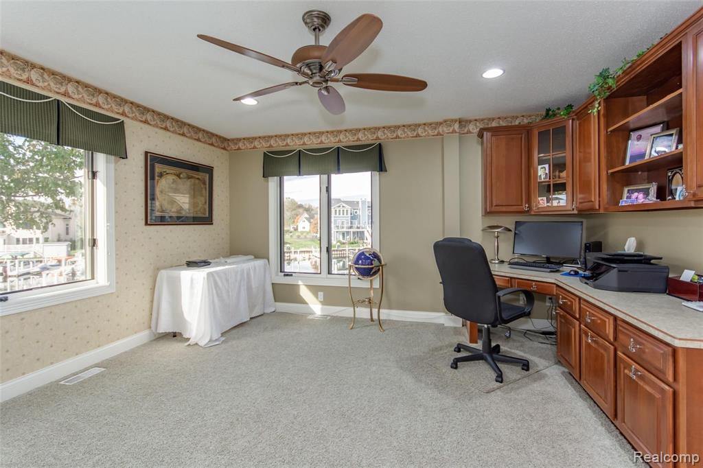2349 Riverside Pointe Drive St. Joseph, MI 49085 - Photo 35 of 62