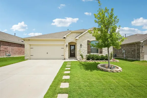 $336,000 | 1702 River Crossing Drive, Anna, TX 75409