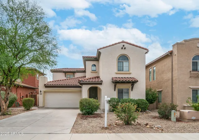 $2,750 | 5131 West El Cortez Trail, Phoenix, AZ 85083