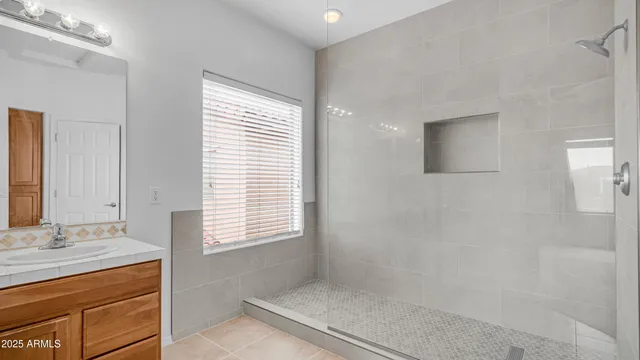 $2,750 | 5131 West El Cortez Trail, Phoenix, AZ 85083