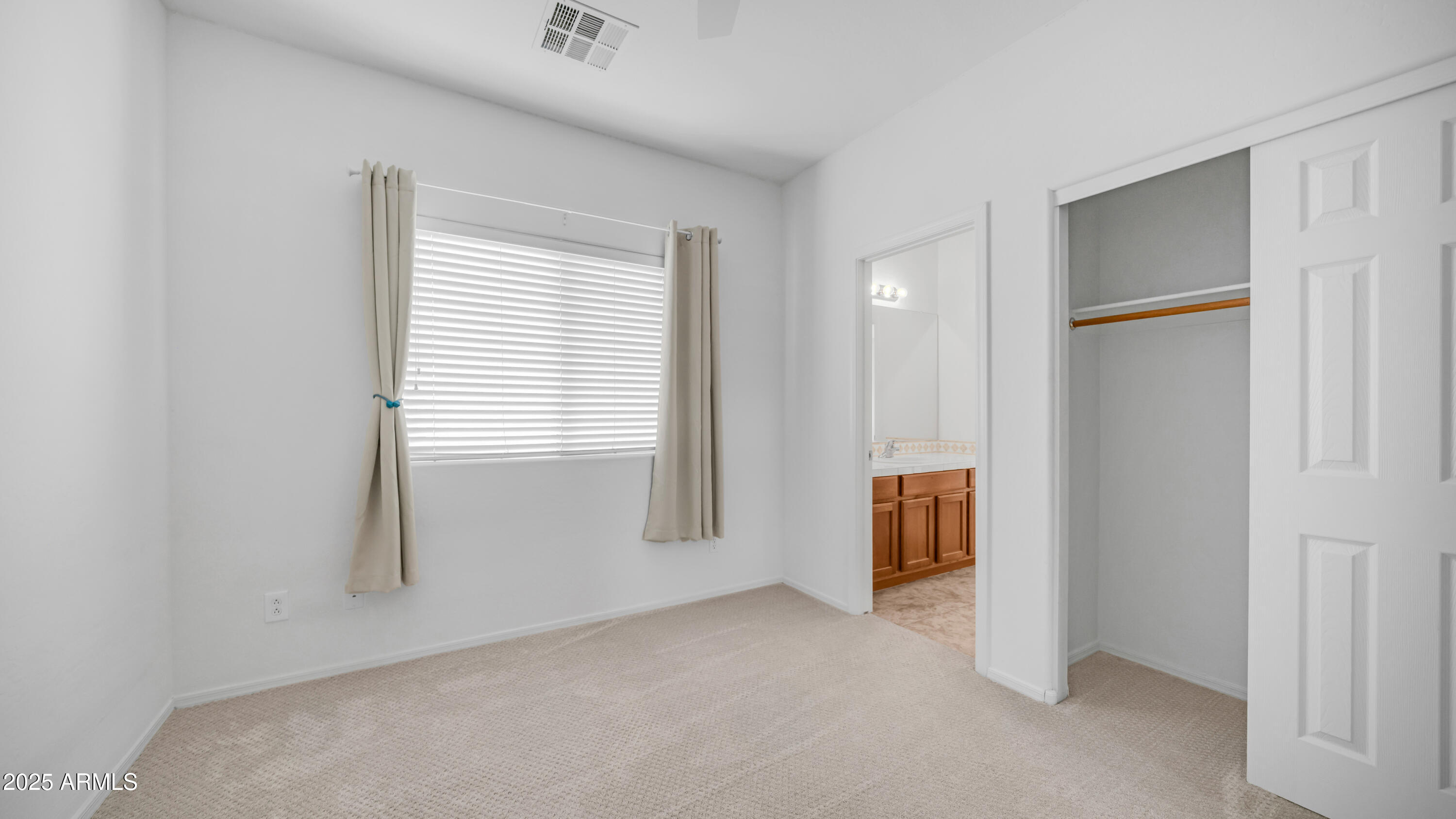 5131 West El Cortez Trail Phoenix, AZ 85083 - Photo 23 of 35 5131 W El Cortez Trl (22)