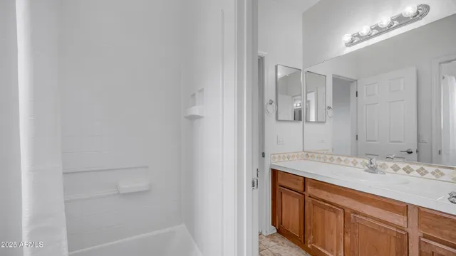 $2,750 | 5131 West El Cortez Trail, Phoenix, AZ 85083