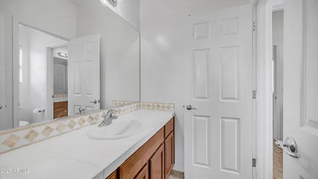 $2,750 | 5131 West El Cortez Trail, Phoenix, AZ 85083