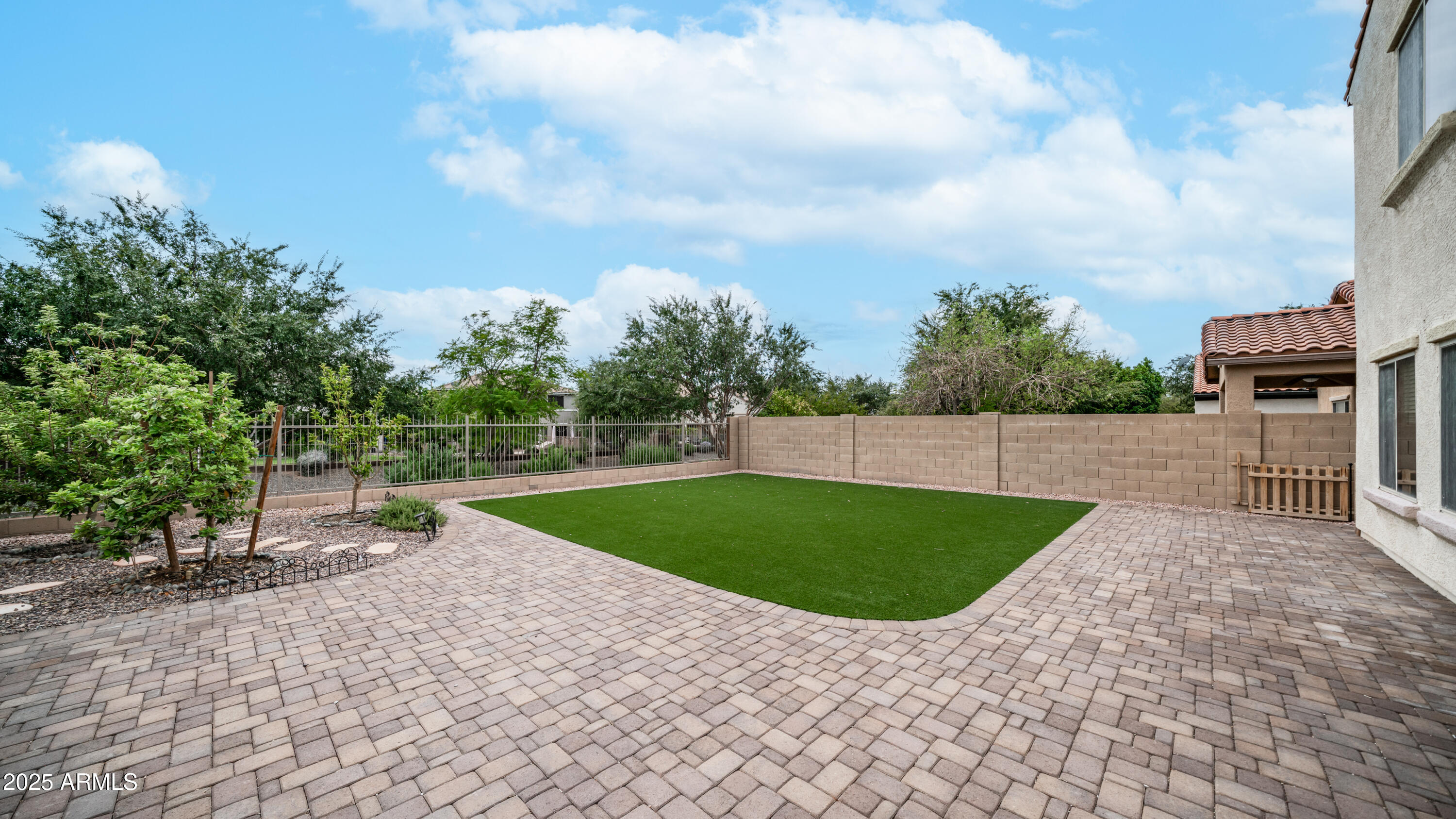 5131 West El Cortez Trail Phoenix, AZ 85083 - Photo 30 of 35 5131 W El Cortez Trl Exterior Photos-5