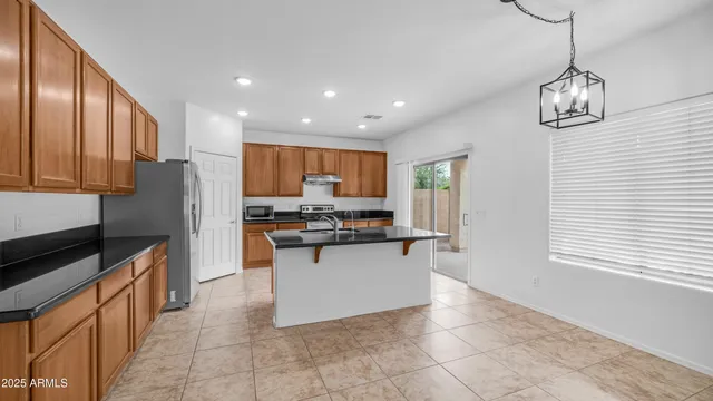 $2,750 | 5131 West El Cortez Trail, Phoenix, AZ 85083