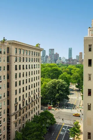 a view of a tall building