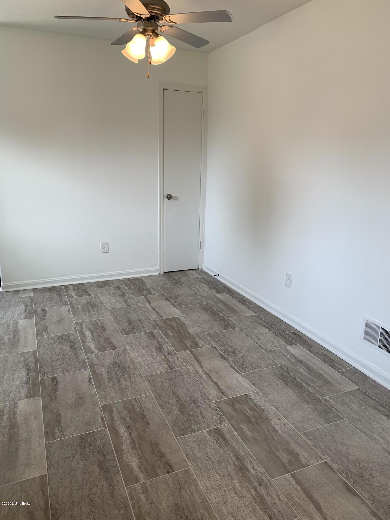 3422 Sumac Road Louisville, KY 40216 - Photo 11 of 44 0FAC58AD-64F6-40B6-B151-6FF18997A330