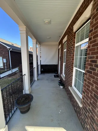 $494,900 | 2089 Branford Place, Unit 101, Thompson's Station, TN 37179